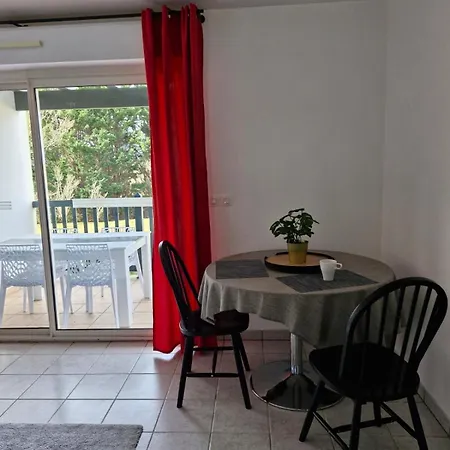 Lägenhet Joli T2 Sur Golf Bassussary *