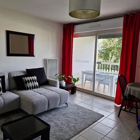 Joli T2 Sur Golf Bassussary * 巴苏萨赫